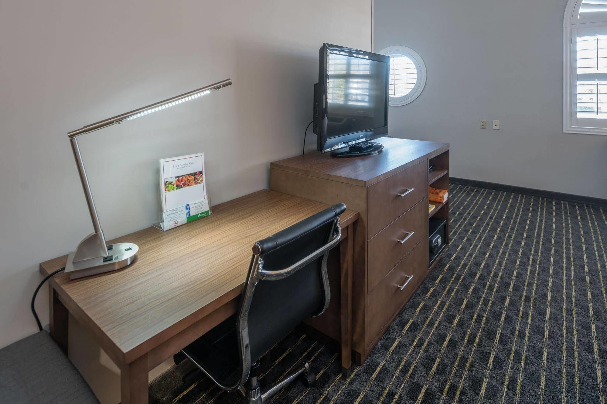 Hotel Aura Sfo Airport Free Shuttle San Bruno Eksteriør billede